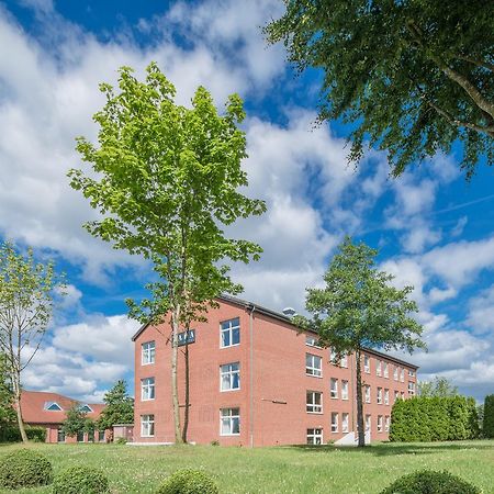 Taba Hotel Kellinghusen Eksteriør billede